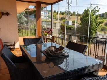 Villa con balcone in vendita a Camino CALEYONA CENERO 359