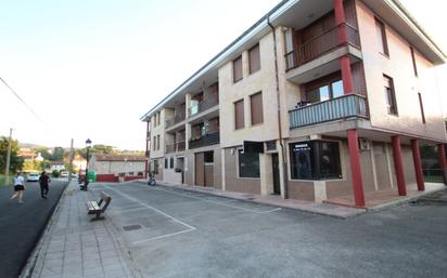 Vista exterior de Apartament en venda en Alfoz de Lloredo amb Balcó