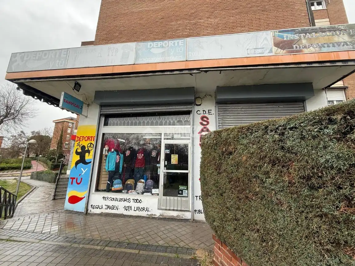 Local comercial en venda a Av. de Canillejas a Vicálvaro