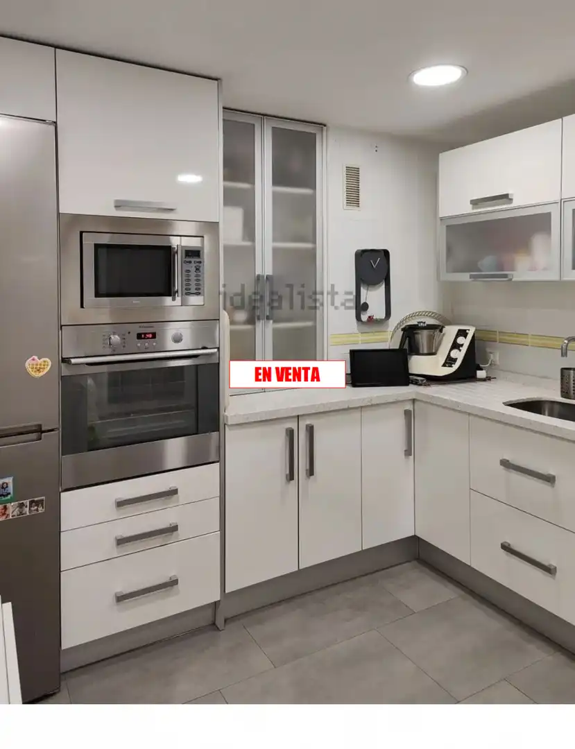 Kitchen of Flat for sale in Ciudad Real  with Air Conditioner, Heating and Furnished