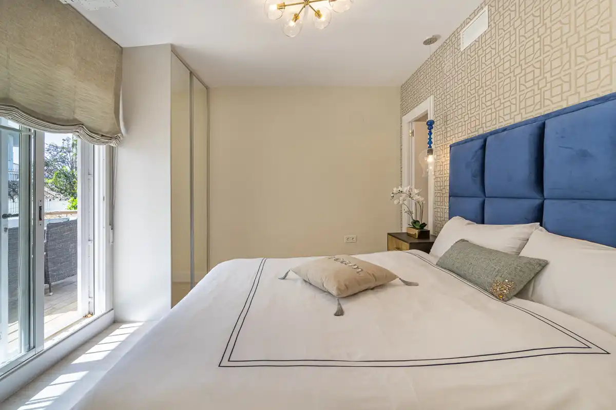 Apartamento con piscina en venta en Nueva Andalucía, imagen 16