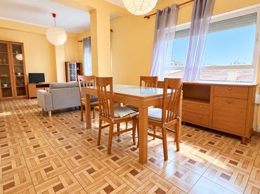 Piso con ascensor en venta en Calle Juan Fernandez 40