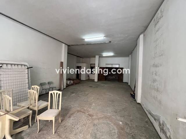 Local comercial en Alquiler en Calle Tinguaro, 2B en Longuera - Toscal