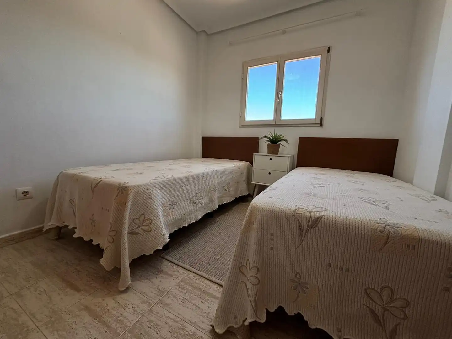 Dormitori de Casa o xalet de lloguer en Pilar de la Horadada amb Terrassa i Piscina comunitària