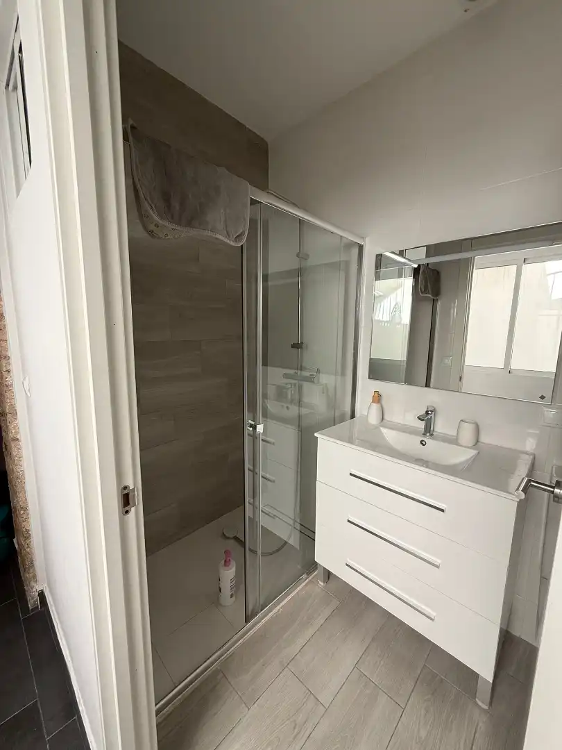 Bathroom of Detached homes for rent in Sagunto / Sagunt  with Air Conditioner, Heating and Terrace