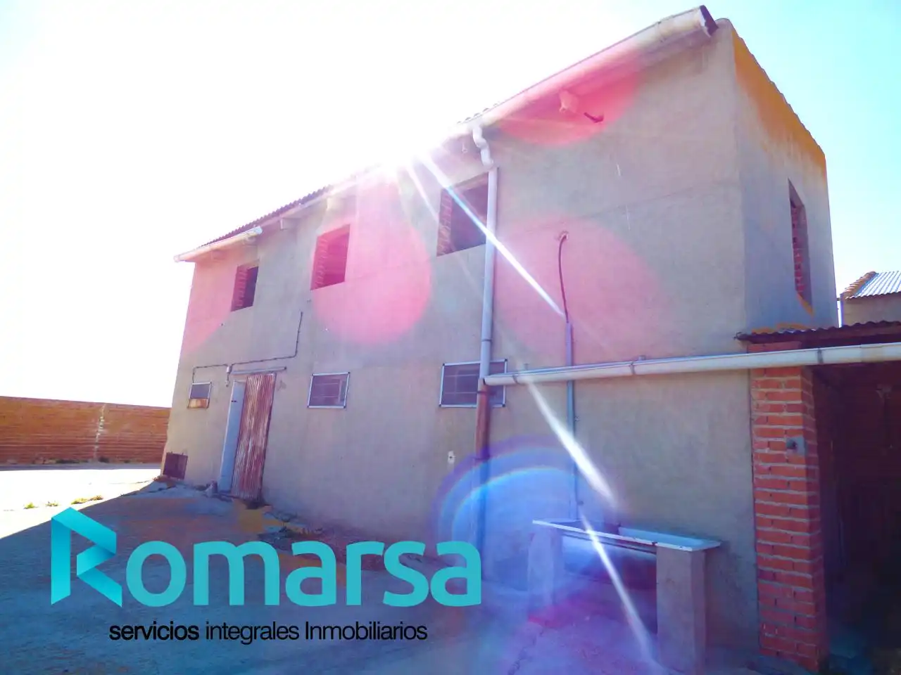 Industrial buildings for sale in Crespos, Ávila