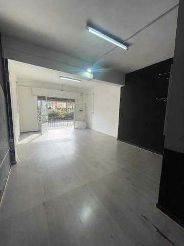 Local comercial en Alquiler en La Gangosa