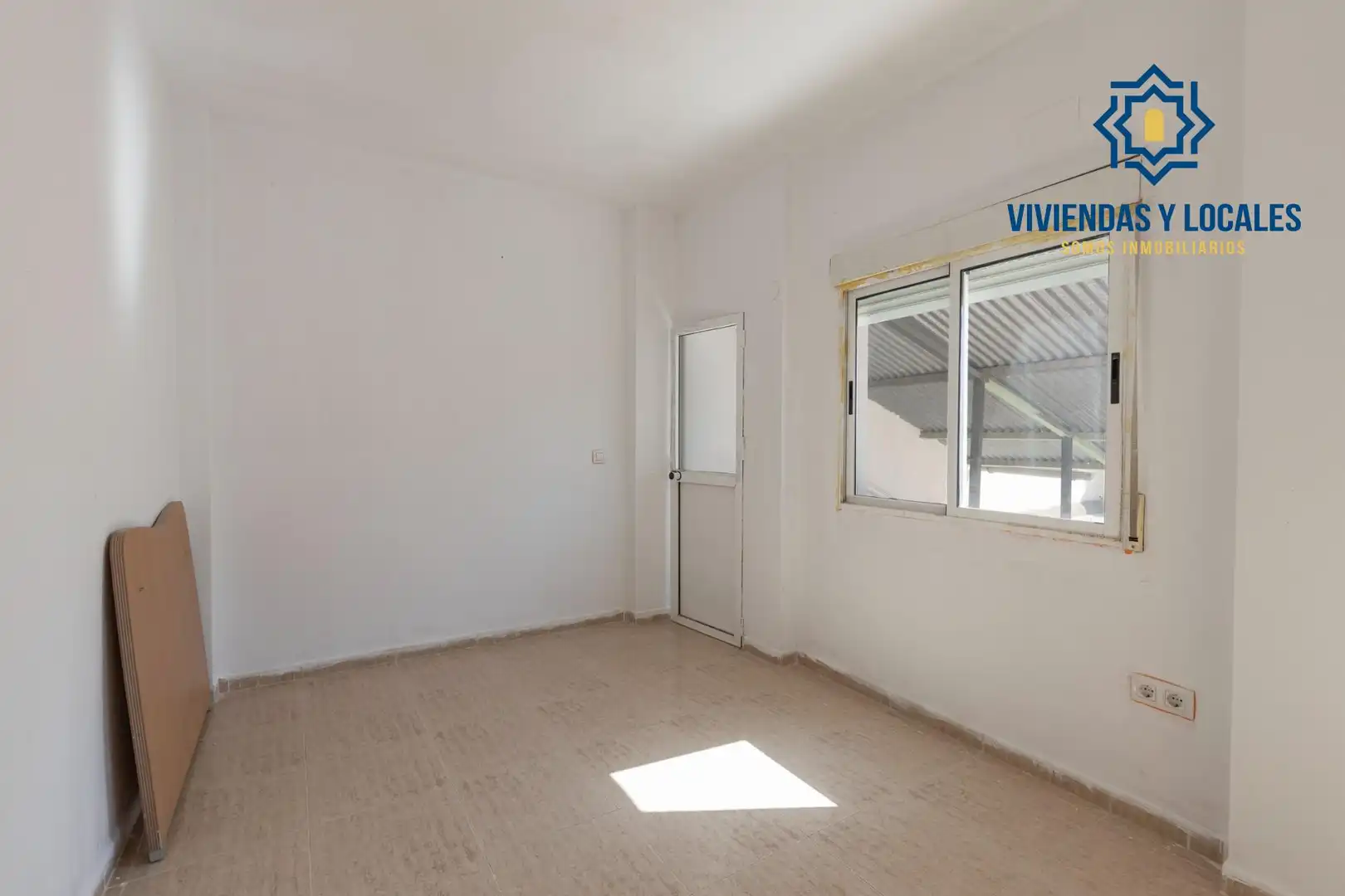 Dormitori de Casa o xalet en venda en La Zubia amb Terrassa