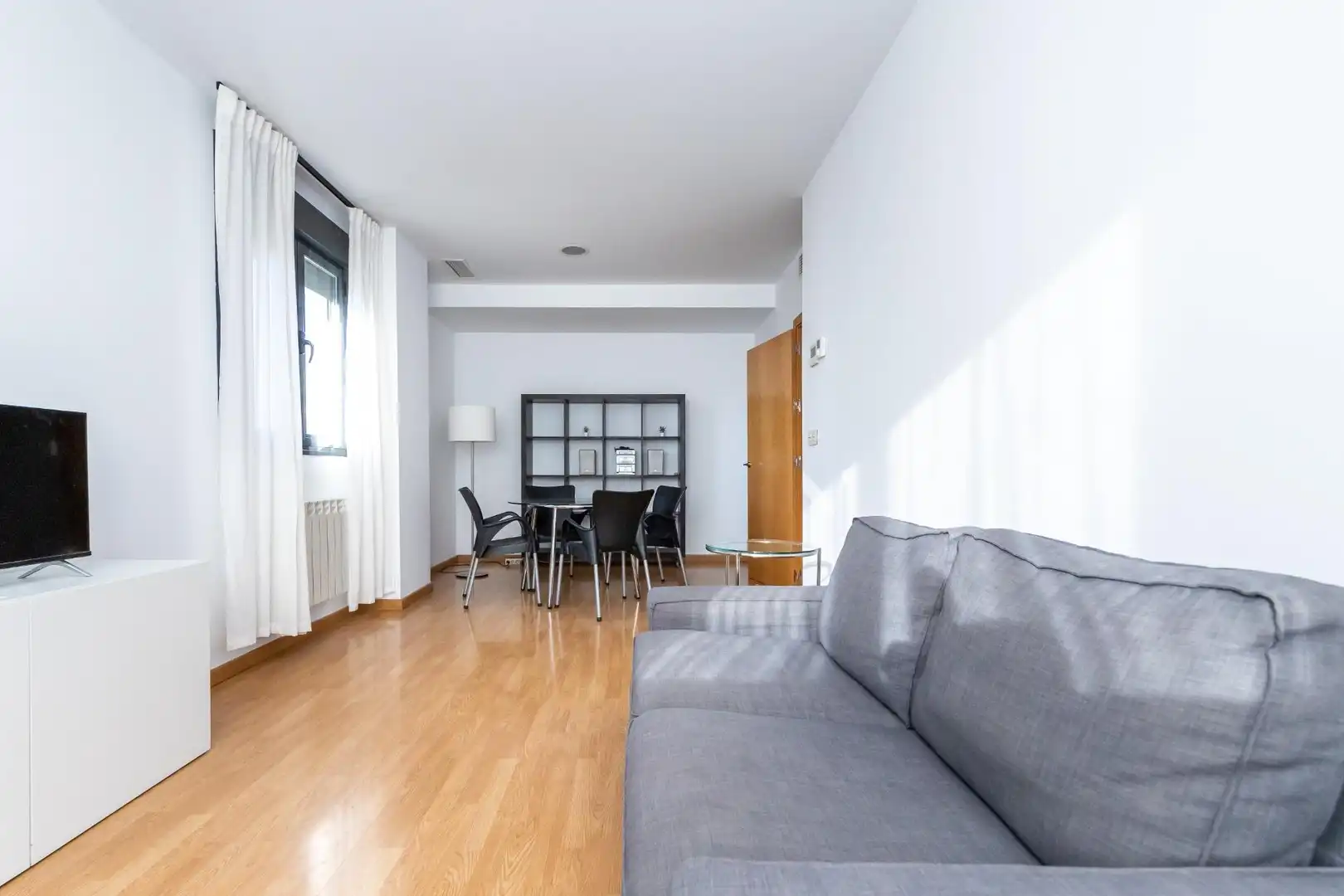 Flat for rent in Calle PDTA MANUEL SANTAELLA PER, Cervantes