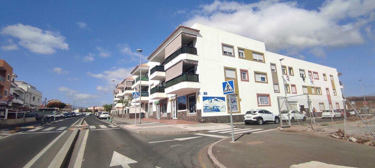 Pis en venda a CL/ Mercedes Pinto Armas de la Rosa y Clos, Guargacho