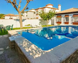 Swimming pool of House or chalet for sale in Chiclana de la Frontera  with Air Conditioner, Heating and Private garden