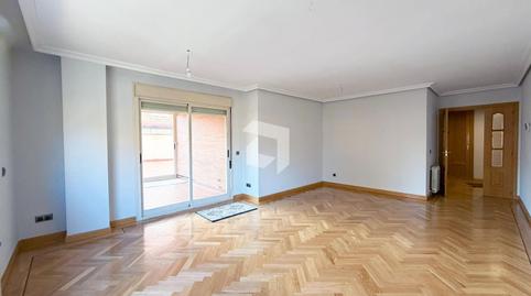 Foto 2 de Pis de lloguer a Portugal, Avenida Europa, Pozuelo de Alarcón