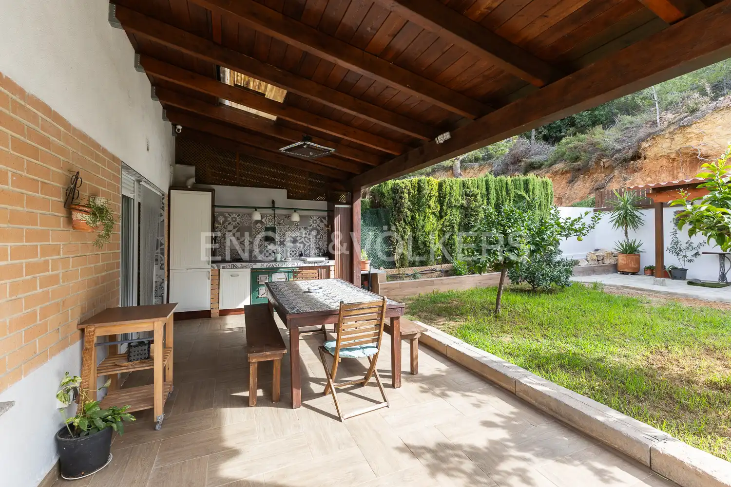 Houses for rent in Chiva, Valencia