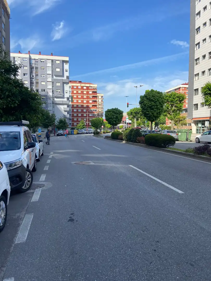 Vista exterior de Pis en venda en Vigo  amb Calefacció, Parquet i Terrassa