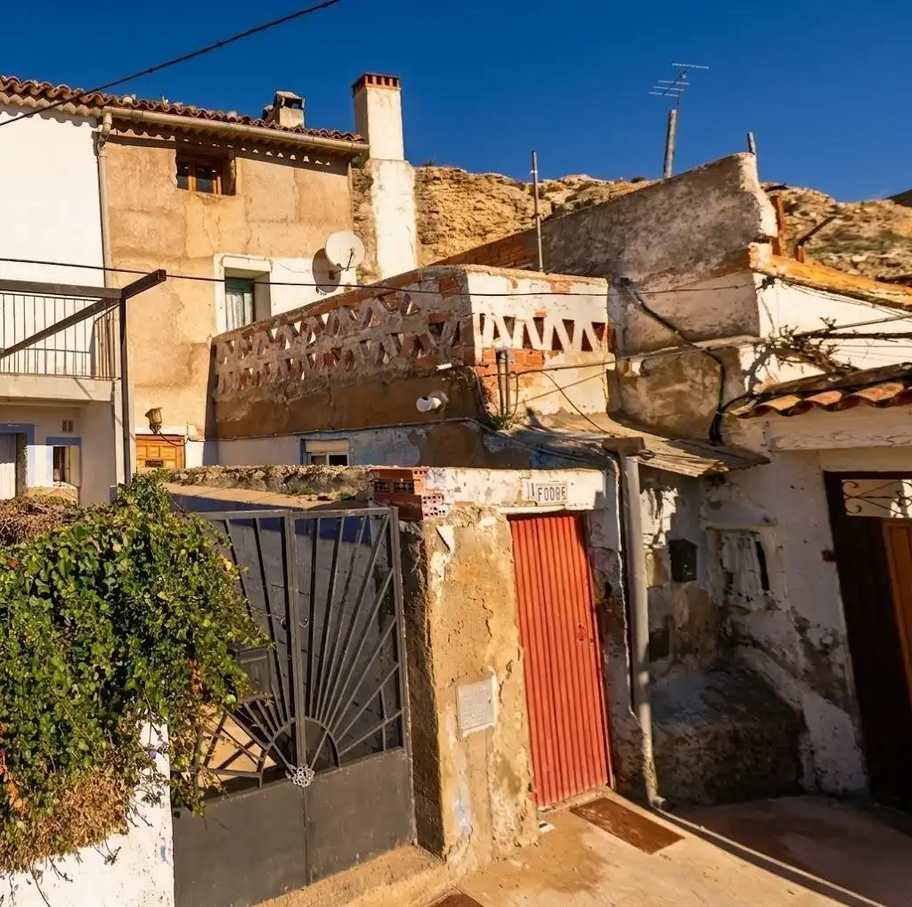 Vista exterior de Finca rústica en venda en Velilla de Jiloca amb Terrassa i Balcó