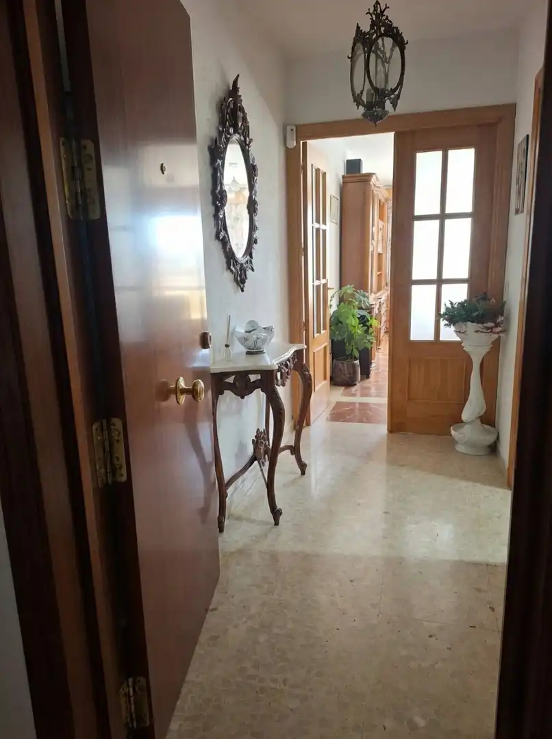 Pis en venda en Algeciras amb Moblat, Balcó i Alarma