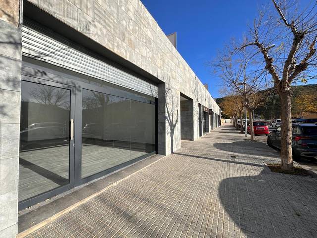 Local comercial en Alquiler en Olivella