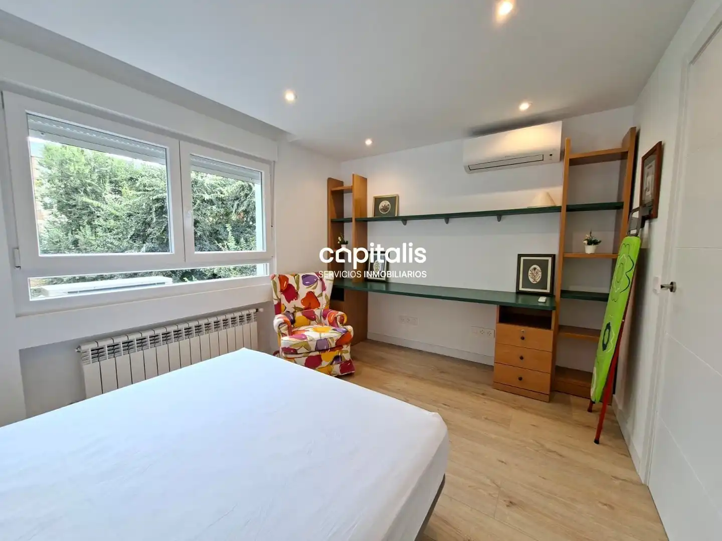 Bedroom of Flat for rent in Madrid  with Air Conditioner, Heating and Furnished