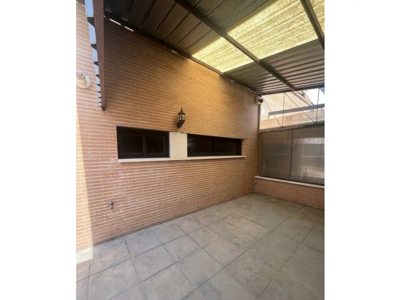 Terrassa de Casa adosada en venda en Olías del Rey amb Calefacció, Jardí privat i Terrassa