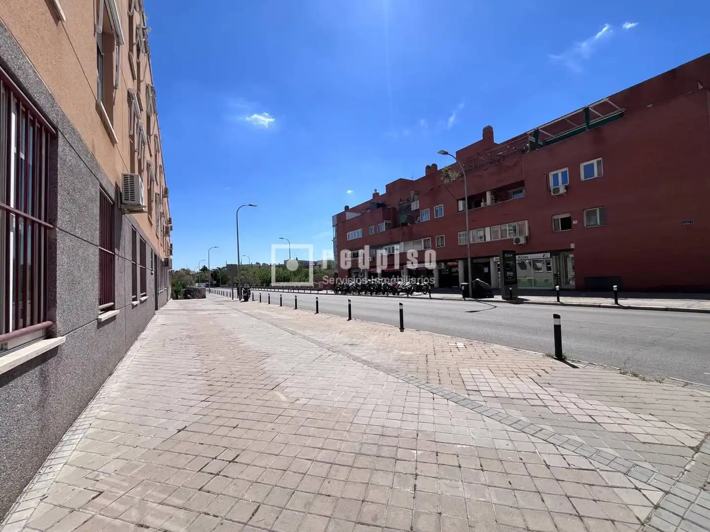 Vista exterior de Piso en venta en Madrid con Aire acondicionado, Calefacción y Jardín privado