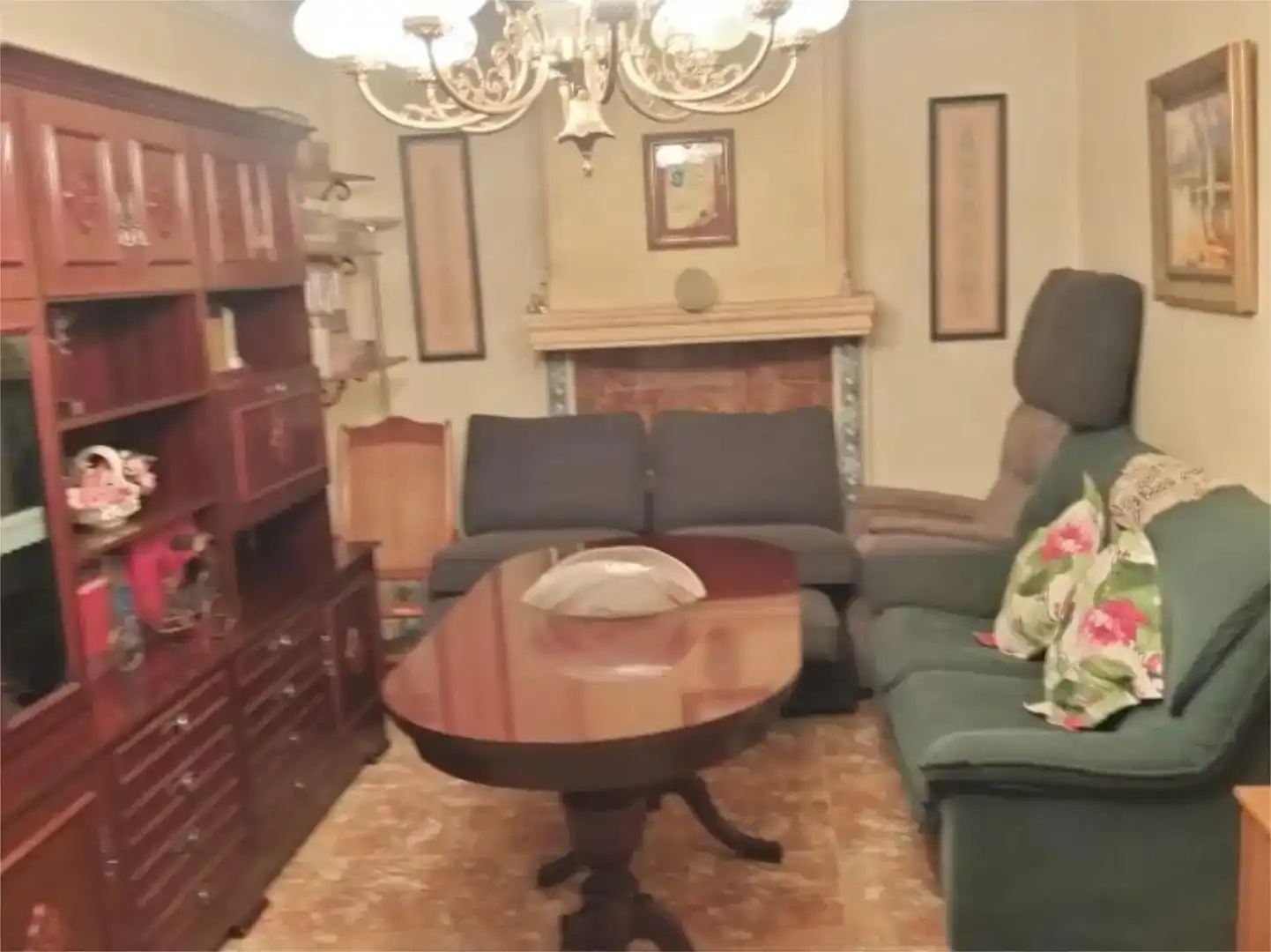 Living room of Flat for sale in Otos  with Air Conditioner, Private garden and Storage room