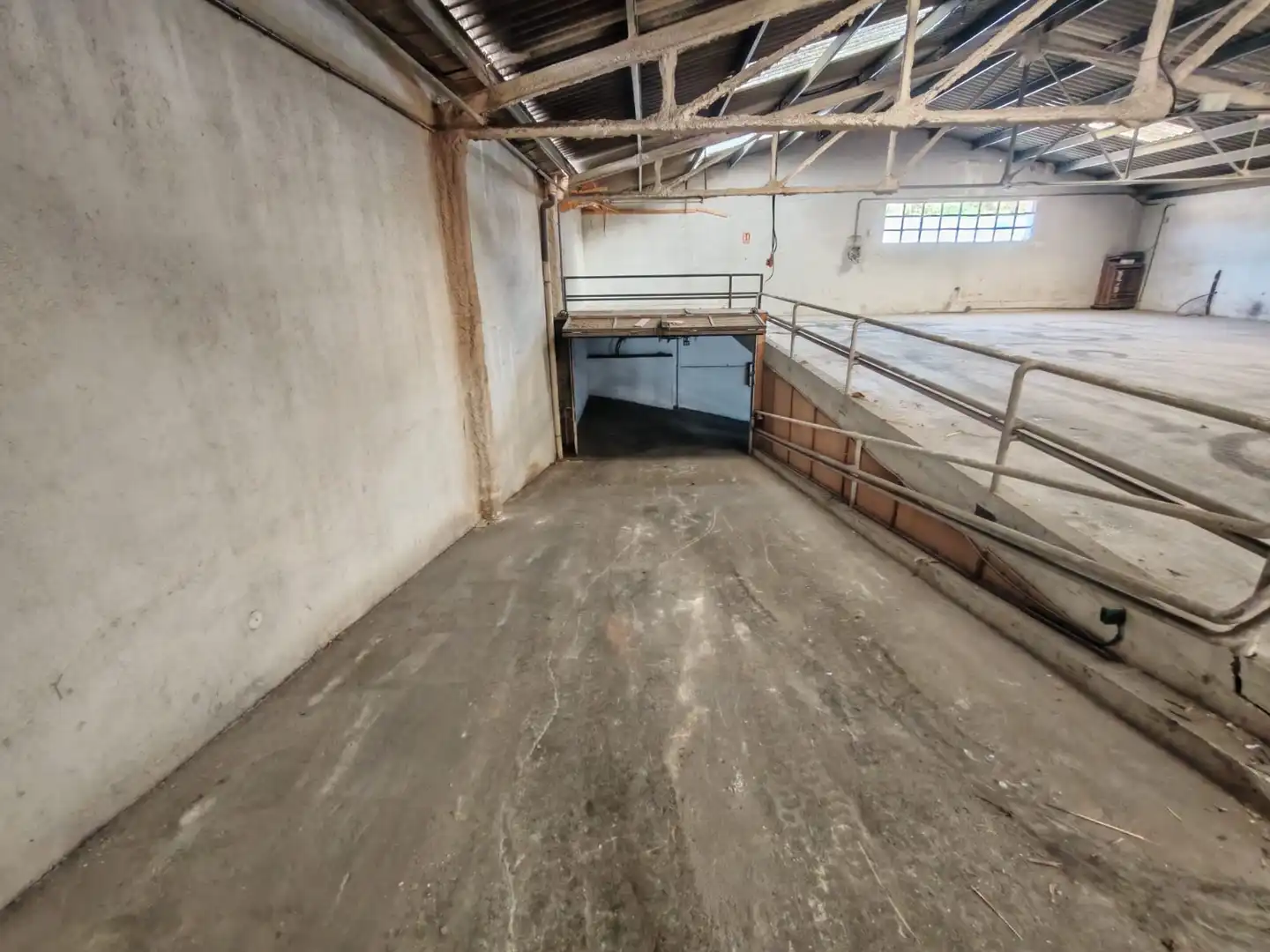 Nave industrial de alquiler en Granollers