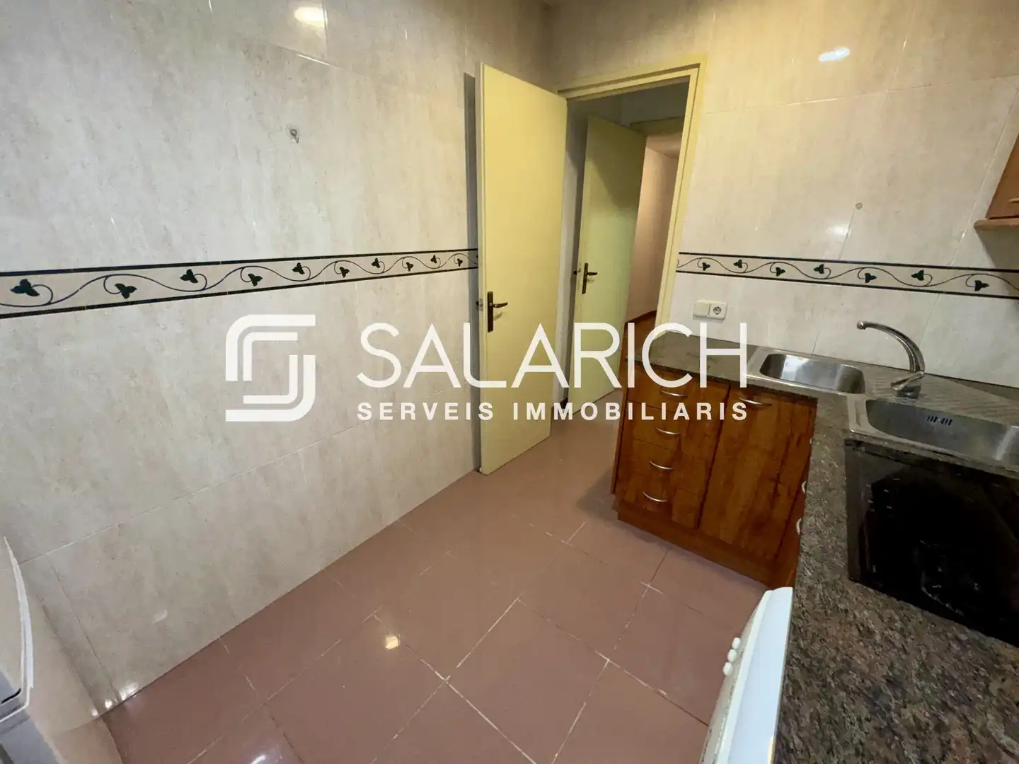 Kitchen of Flat for sale in Barcelona  with Heating