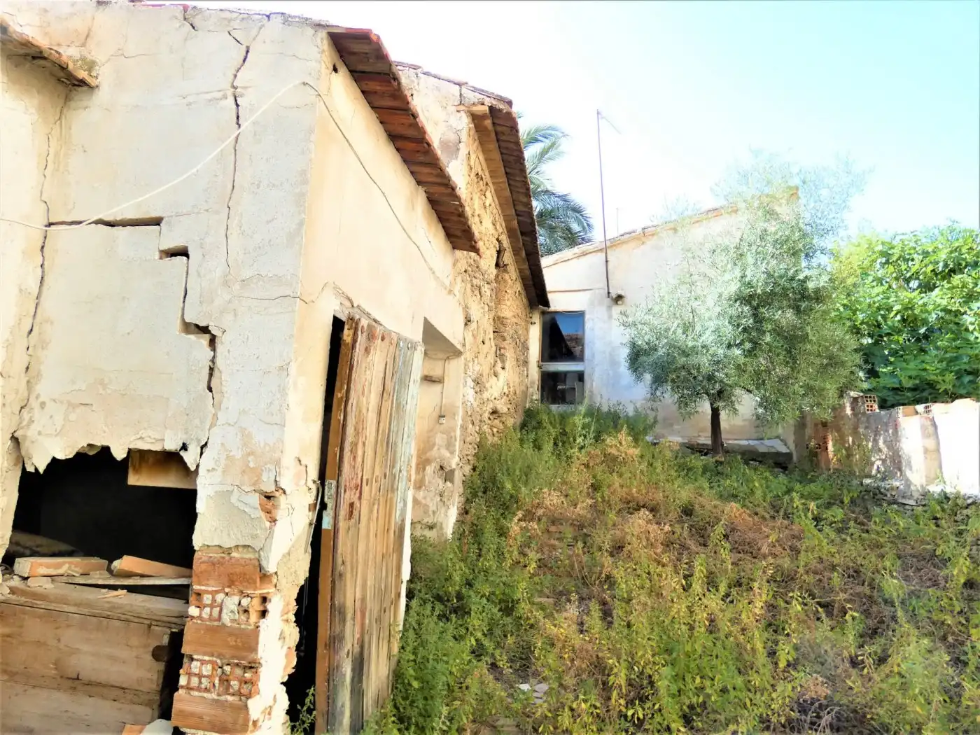 Vista exterior de Casa adosada en venda en Molina de Segura amb Terrassa, Traster i Balcó