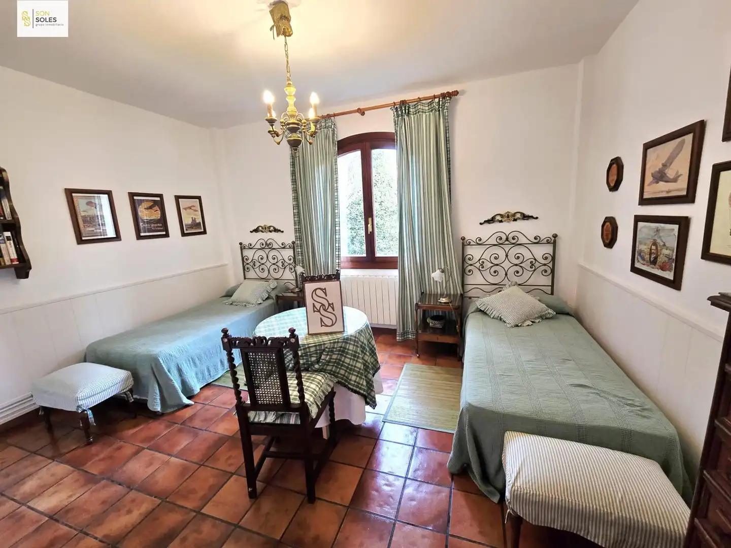 Dormitori de Casa o xalet en venda en Villaescusa (Cantabria) amb Jardí privat, Terrassa i Traster