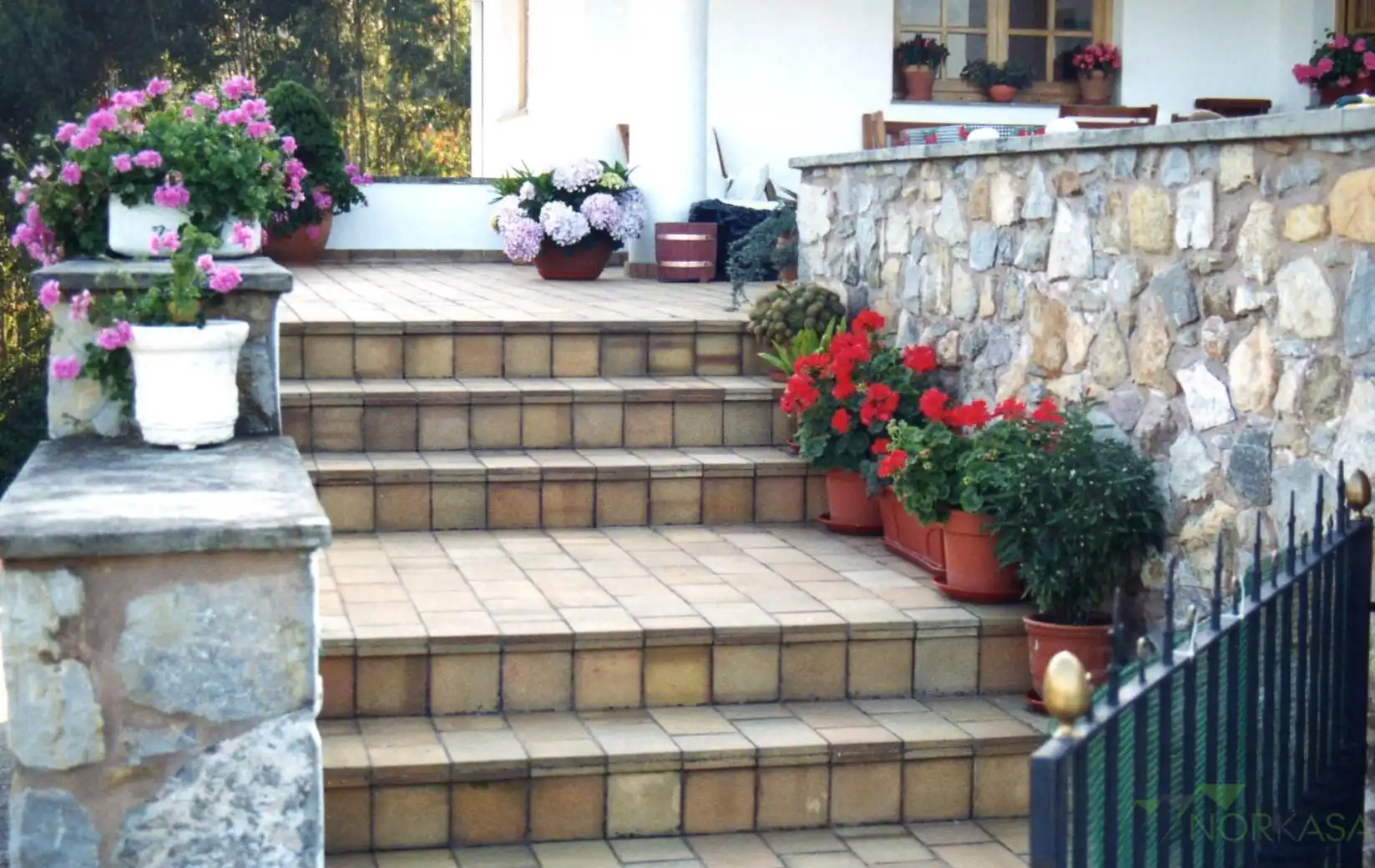 Terrace of Houses for sale in Pravia  with Heating, Parquet flooring and Terrace
