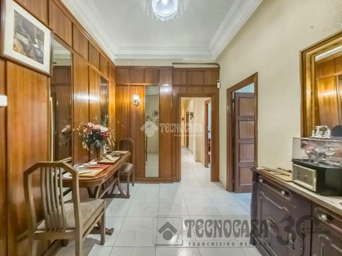 Piso en venta en Madrid con Aire acondicionado, Calefacción y Balcón
