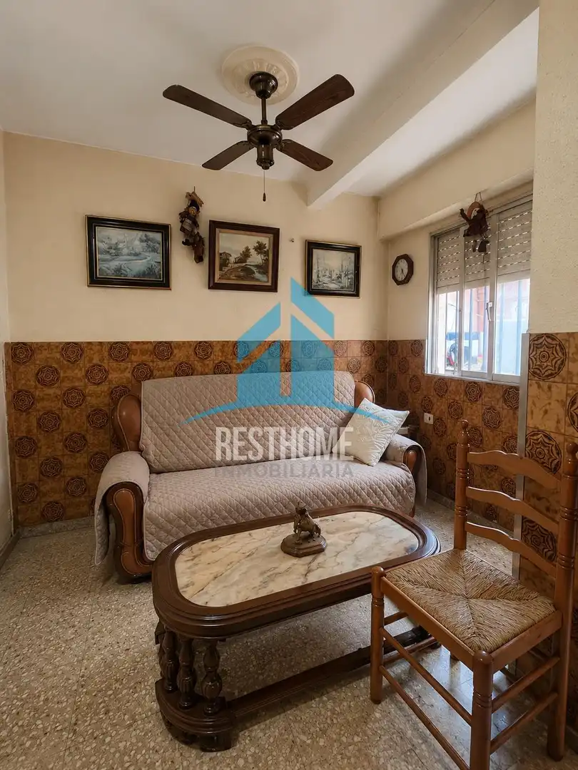Sala de estar de Planta baja en venta en Silla con Terraza y Trastero
