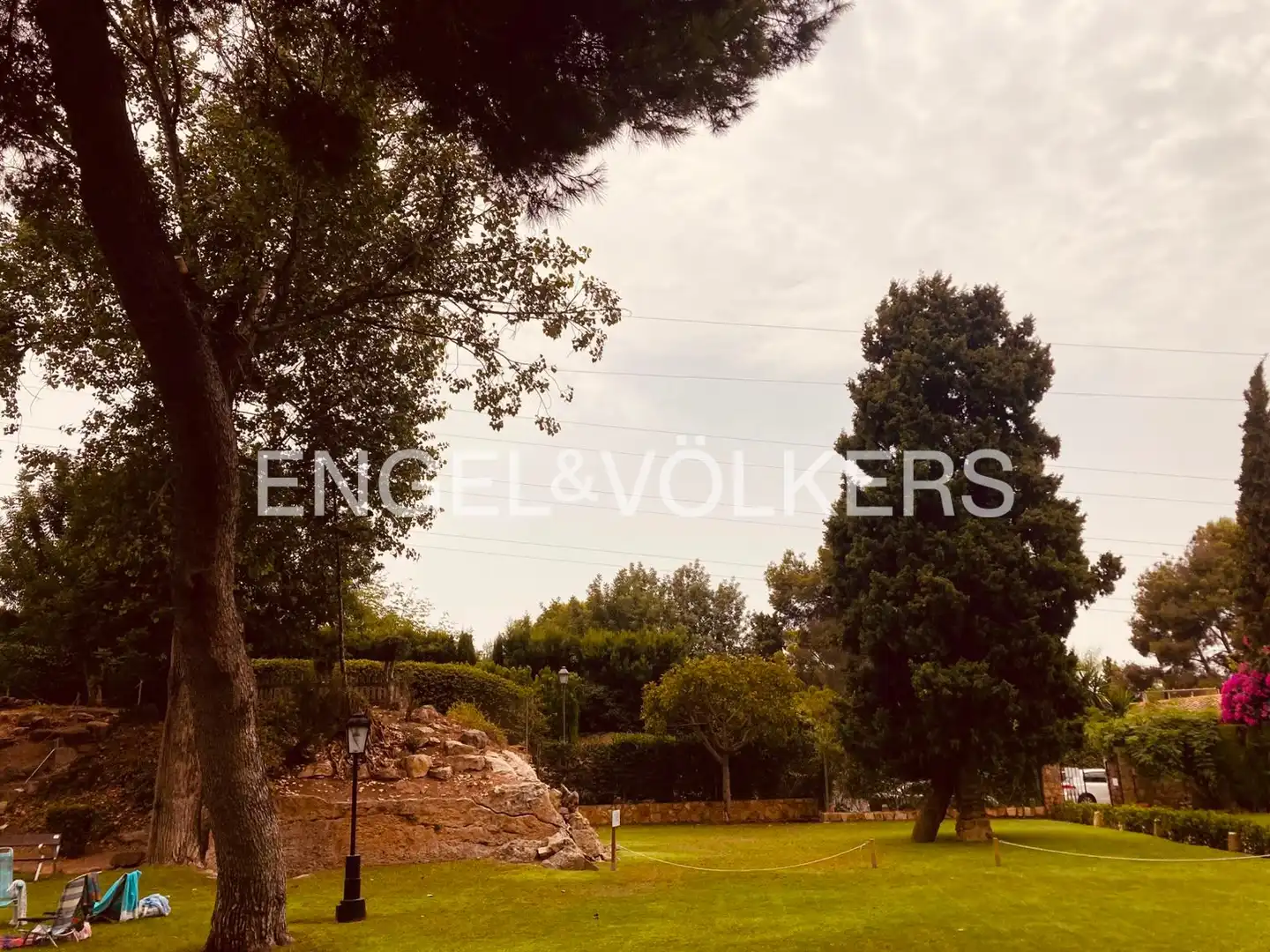 Casa o chalet de alquiler en Rocafort con Aire acondicionado, Calefacción y Jardín privado