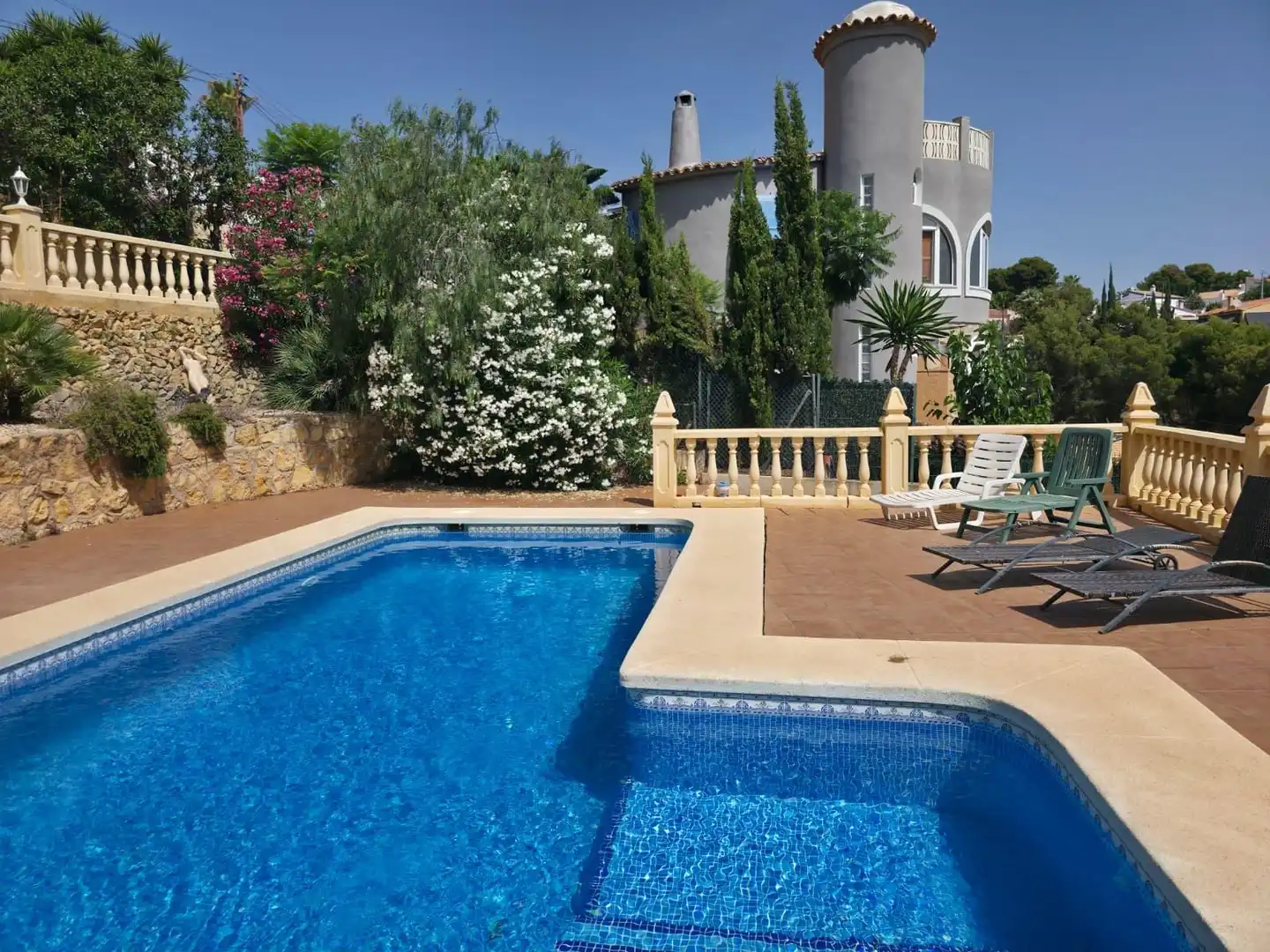 Piscina de Casa o xalet en venda en La Nucia amb Aire condicionat, Calefacció i Terrassa