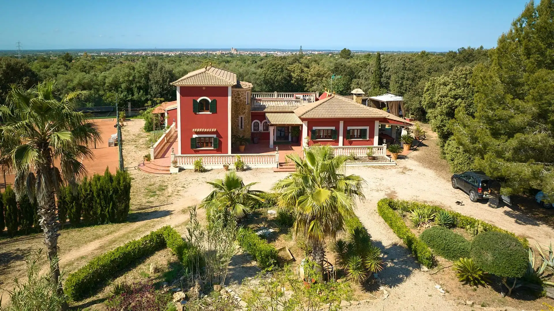 Vista exterior de Finca rústica en venta en Llucmajor con Aire acondicionado, Jardín privado y Terraza