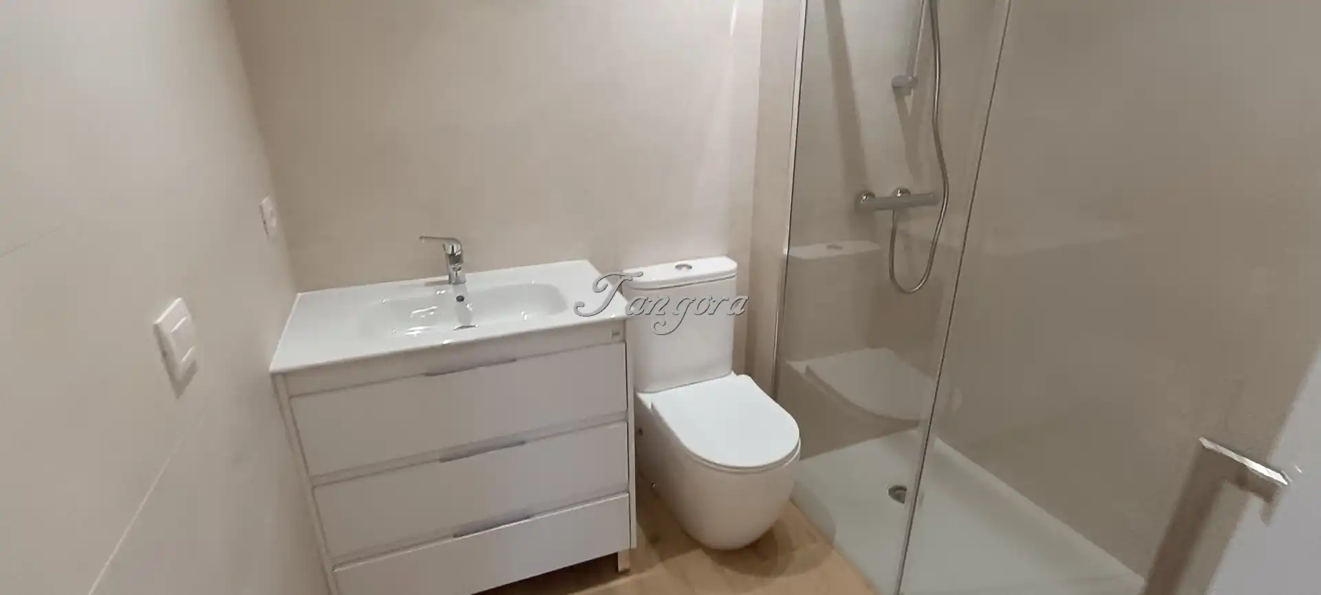 Apartamento en venta en Sarrikobaso Kalea, Sarrikobaso