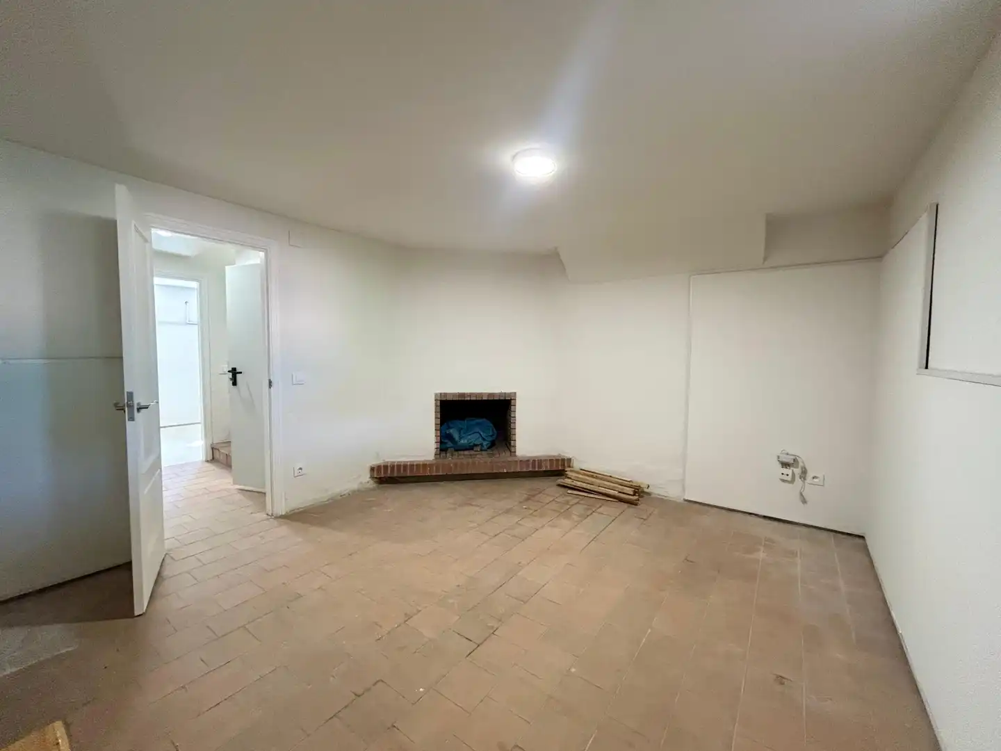 Casa adosada en venda en La Lastrilla  amb Calefacció, Jardí privat i Parquet