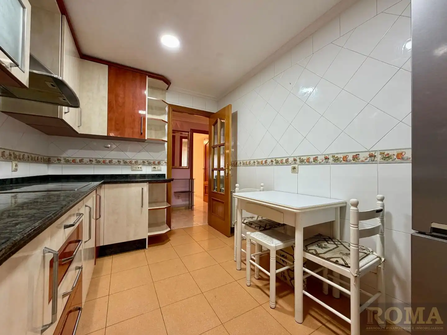 Kitchen of Flat for sale in Cabrerizos  with Heating, Terrace and Furnished