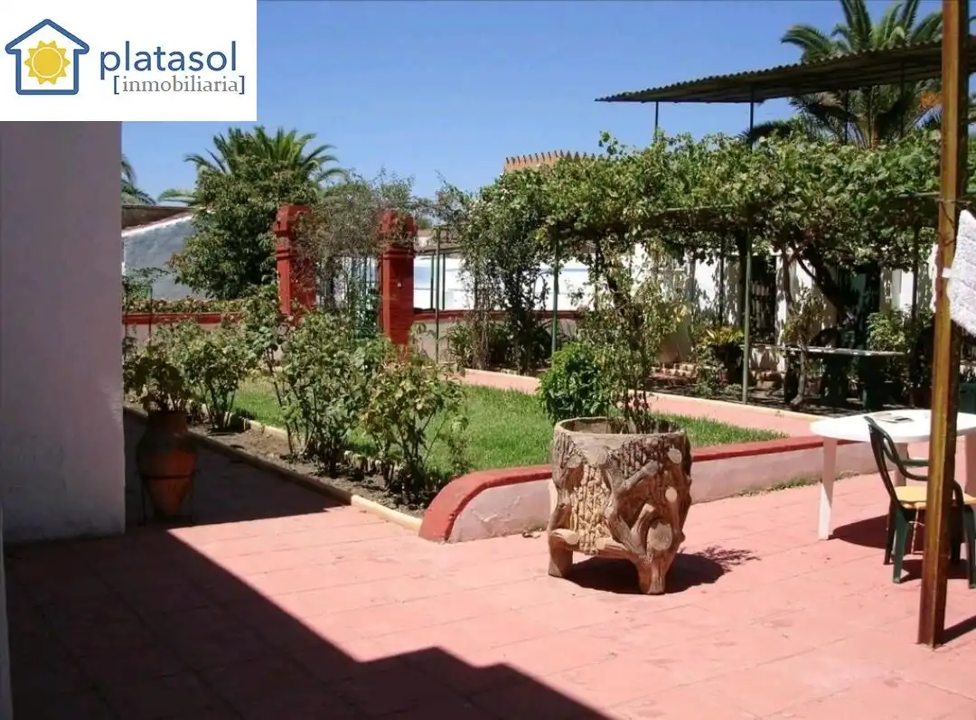Chalet con piscina en venta en Calle JUAN GOMEZ TORGA, imagen 12