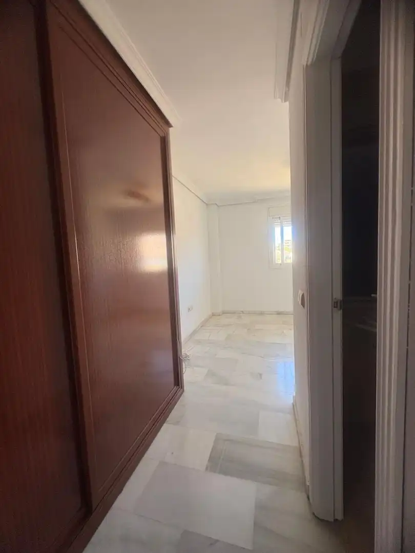 Habitación de Piso en venta en Torremolinos con Calefacción, Terraza y Trastero