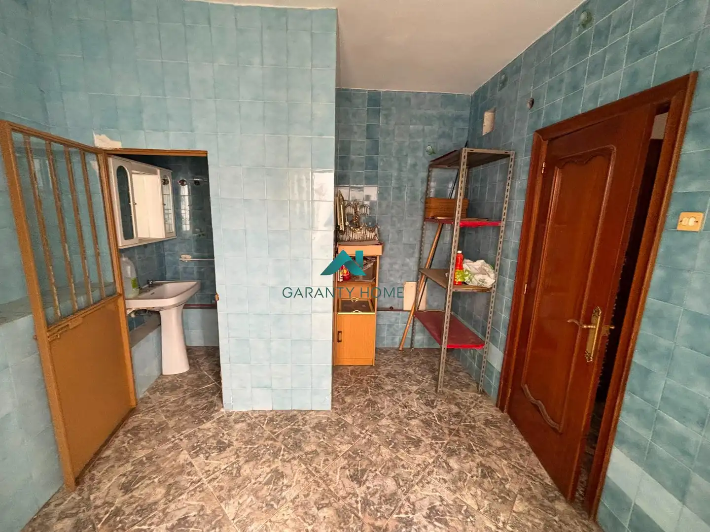 Houses for sale in Jamilena  with Air Conditioner, Terrace and Balcony
