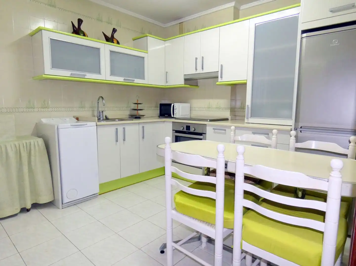 Flat for sale in Karmelo Kalea, Santutxu - Basarrate