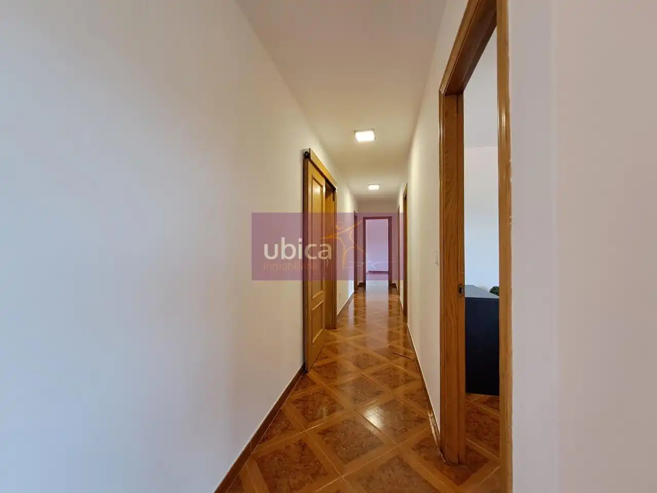 Haus oder Chalet zum Verkauf in Tui mit Heizung, Privatgarten und Terrasse