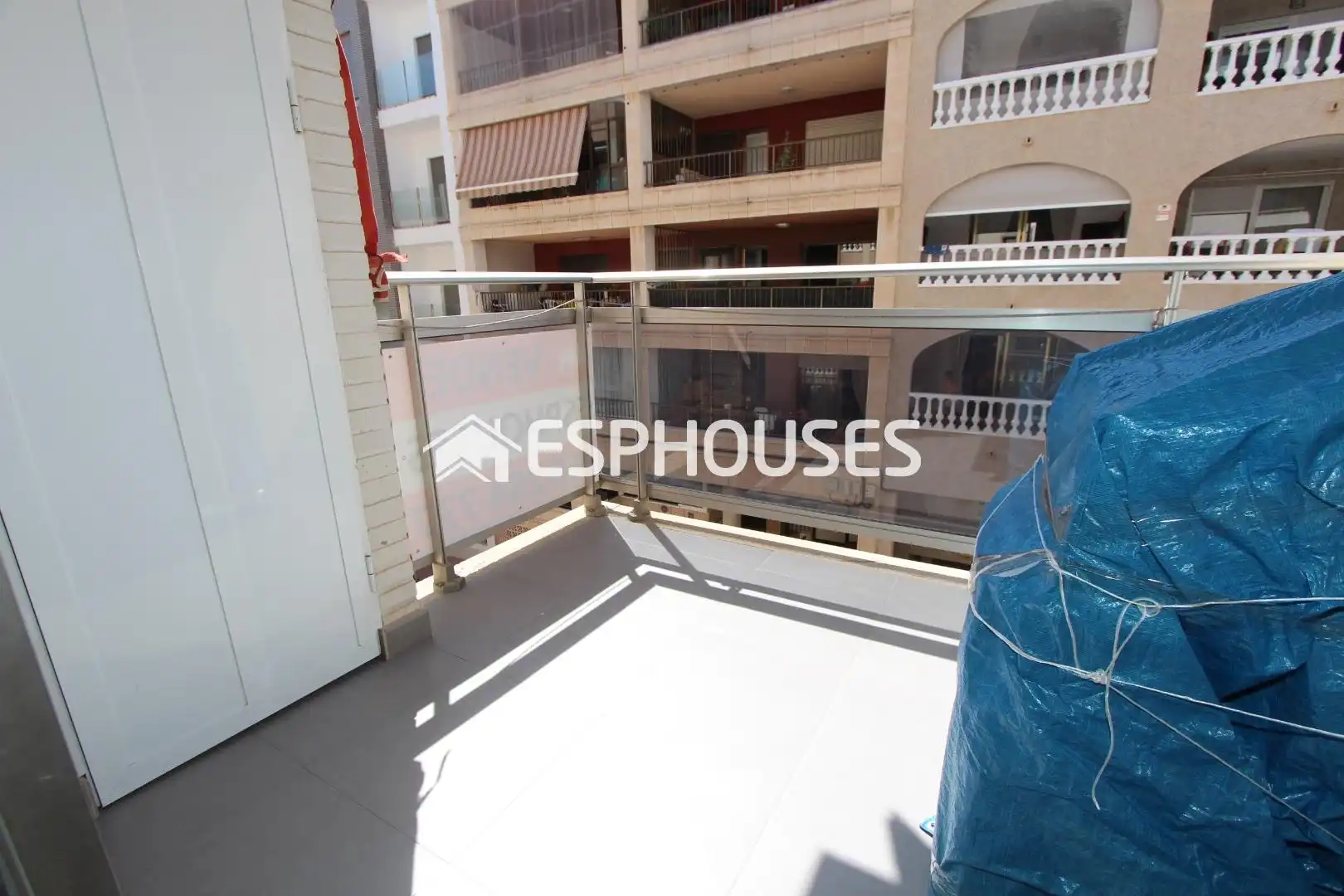 Terraza de Apartamento en venta en Guardamar del Segura con Terraza, Trastero y Amueblado