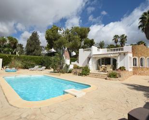 Jardí de Casa o xalet en venda en Santa Eulària des Riu amb Aire condicionat, Terrassa i Piscina