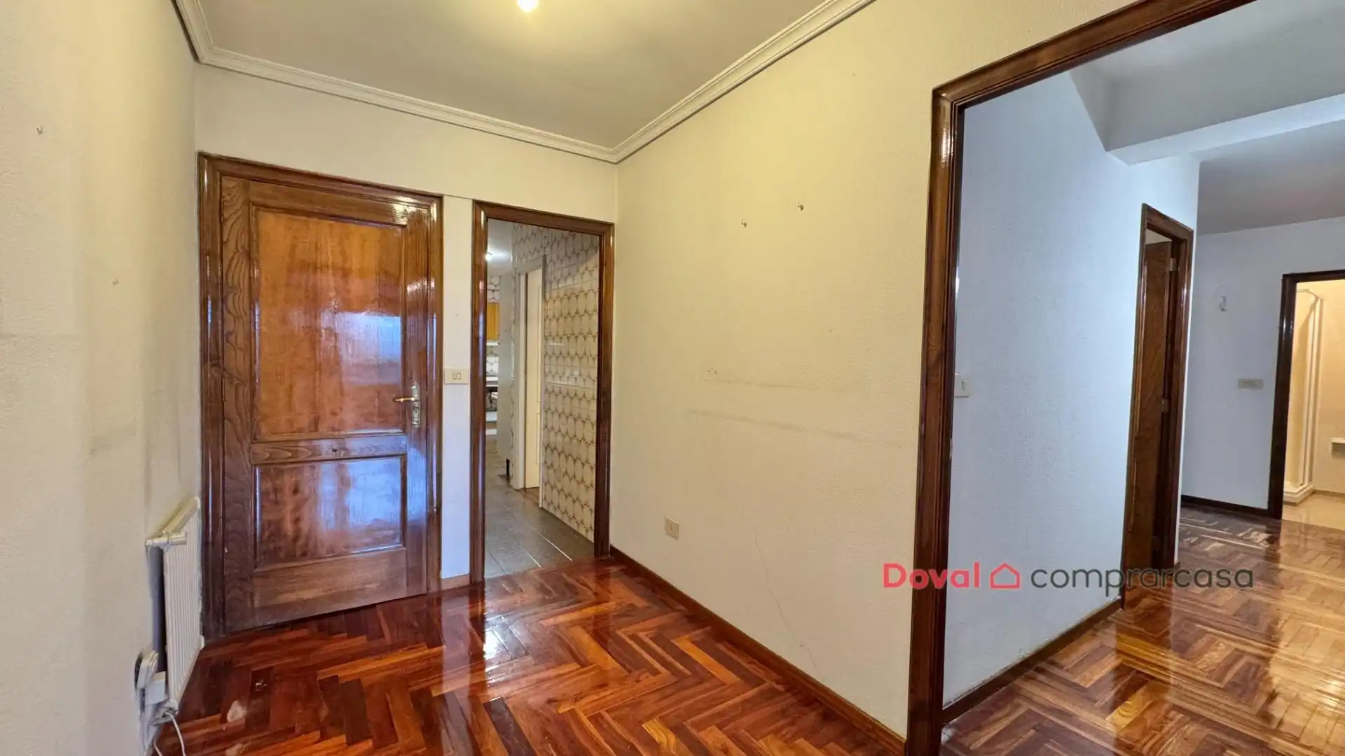 Piso en venta en Vigo  con Calefacción, Terraza y Balcón