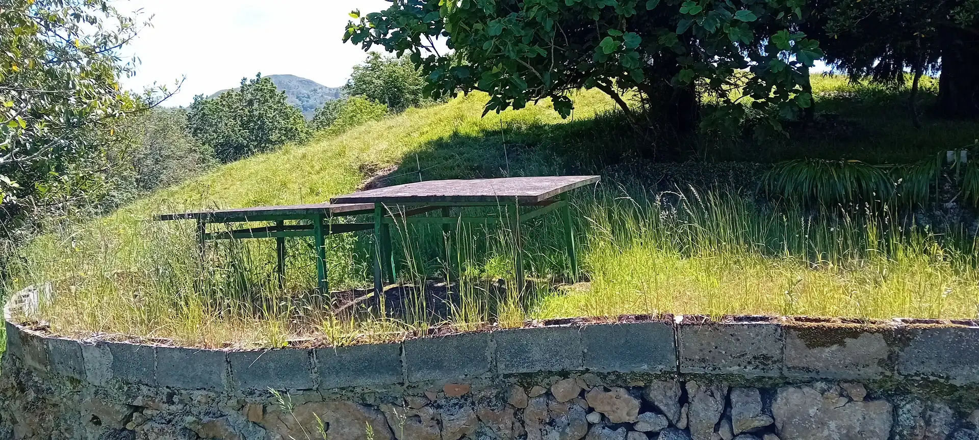 Houses for sale in Parres  with Private garden and Furnished