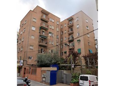 Flat with lift for sale in Calle LUIS MITJANS 22