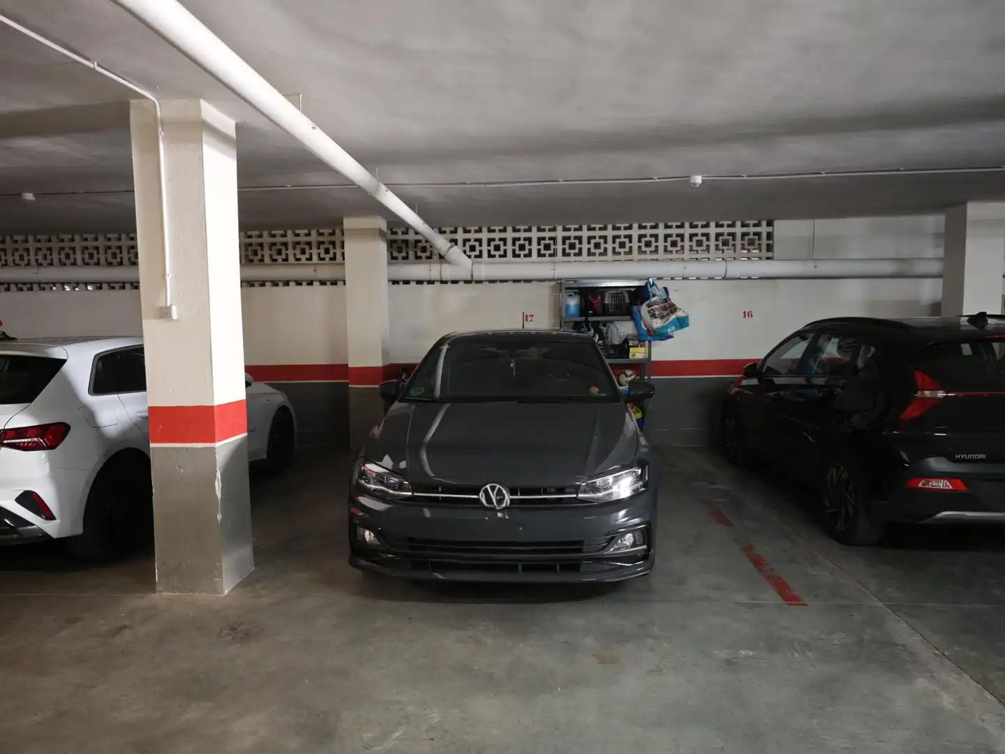 Aparcament de Pis en venda en Albolote amb Aire condicionat, Terrassa i Moblat