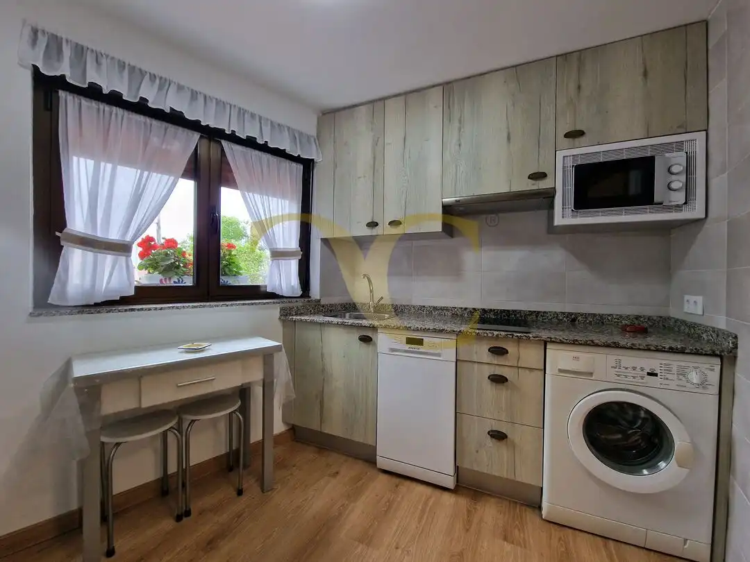 Haus mit Garten zum Verkauf in Celoriu, imagen 49